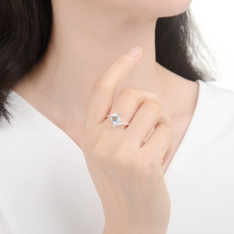 ANILLO CUADRADO